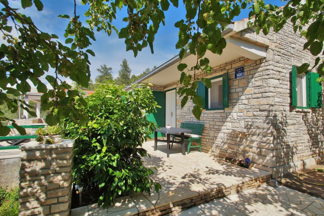 Holiday Home Liberan Vela Luka Kültér fotó